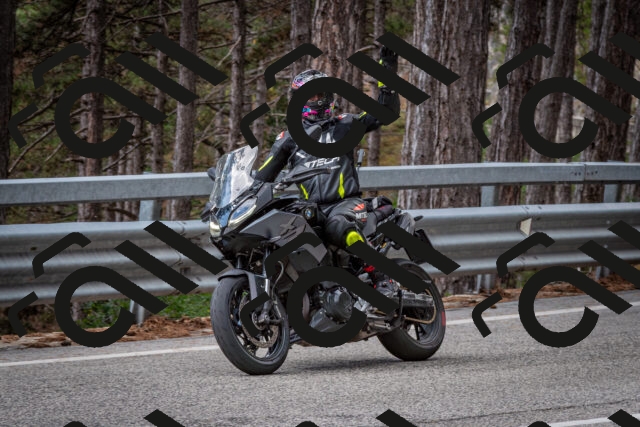 202508231252-DSC_6983_c2