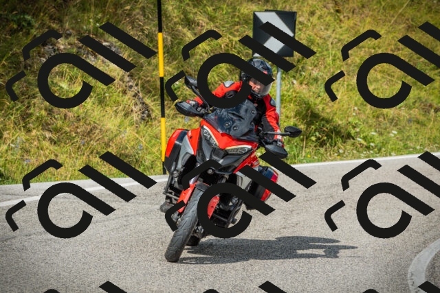 202508231033-DSC08709_c1_