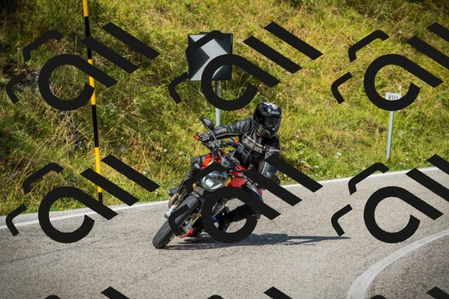 202508231052-DSC08830_c1_