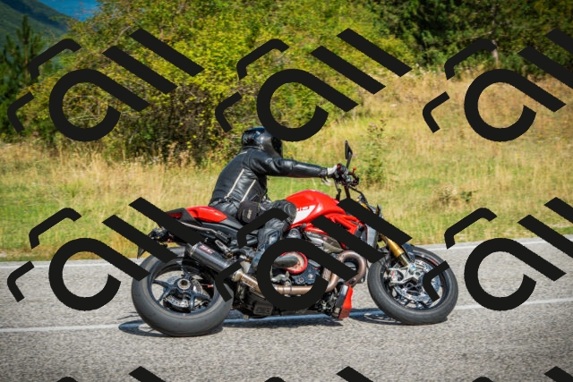 202508231052-DSC08833_c1_