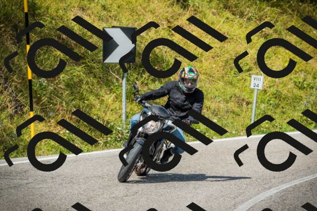 202508231053-DSC08842_c1_