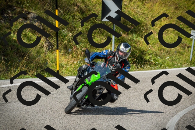 202508231056-DSC08896_c1_