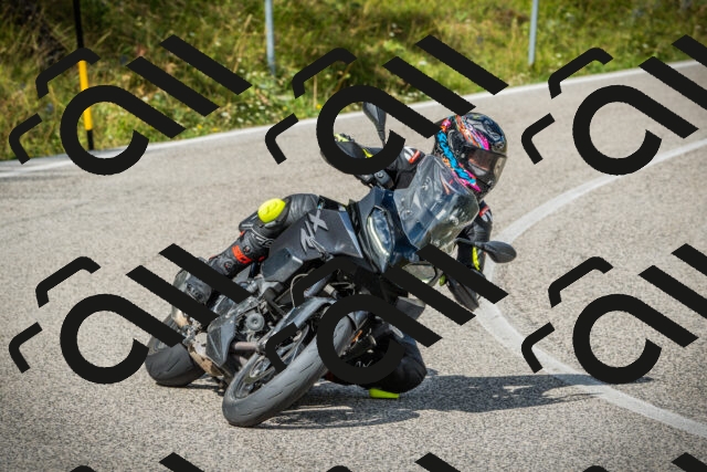 202508231109-DSC09009_c1_