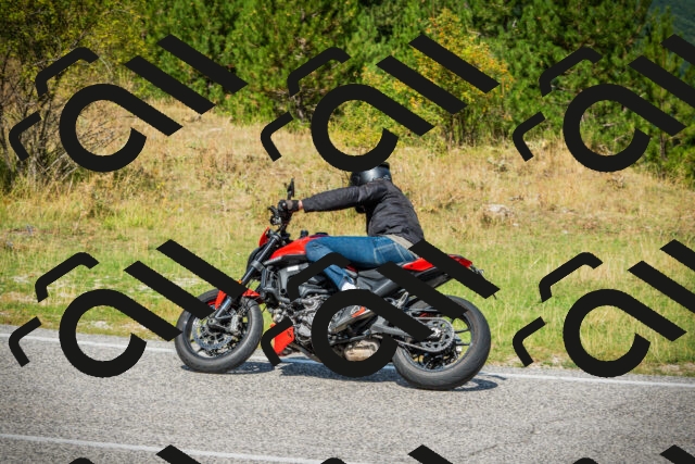 202508231149-DSC09369_c1_