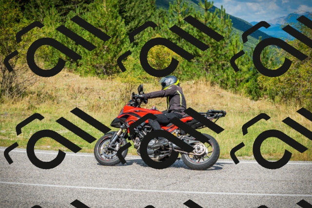 202508231158-DSC09471_c1_