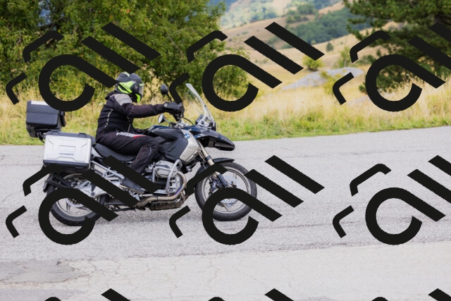 202508231055-_04A5200_c3