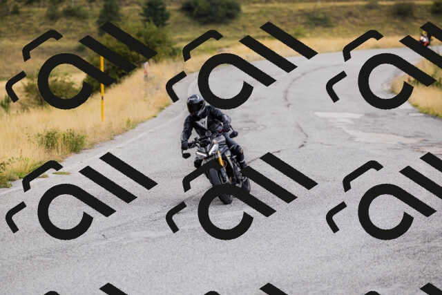 202508231157-_04A5353_c3