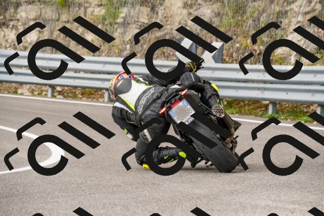 202508231354-_DSC6022_d2_