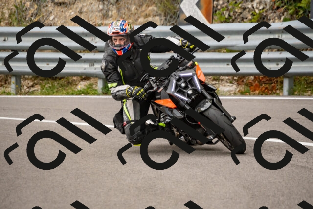 202508231405-_DSC6075_d2_