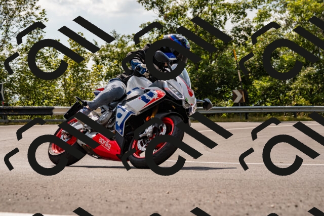 202508231550-_DSC6413_d2_