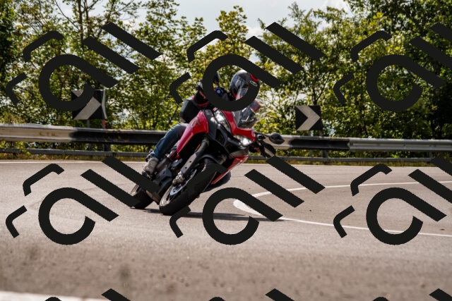 202508231607-_DSC6437_d2_