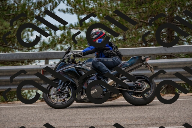 202508231308-DSC_6894_c4_