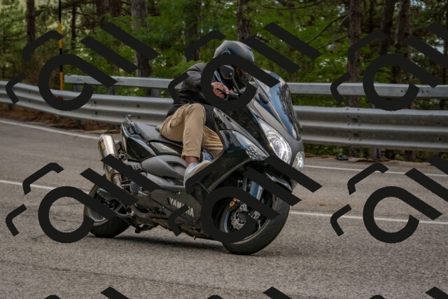 202508231329-DSC_6974_c4_