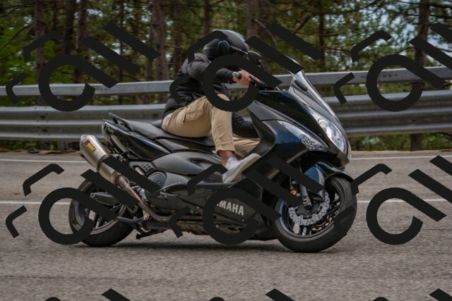 202508231329-DSC_6975_c4_