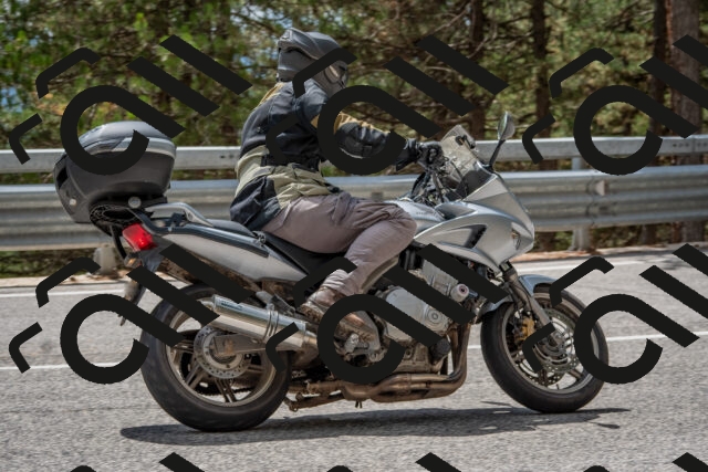 202508231335-DSC_7014_c4_