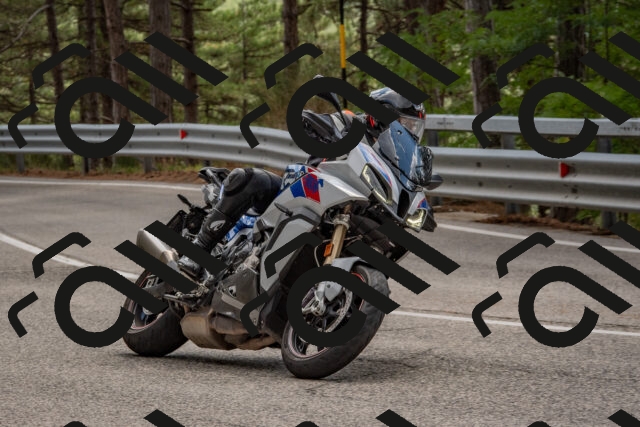 202508231343-DSC_7036_c4_