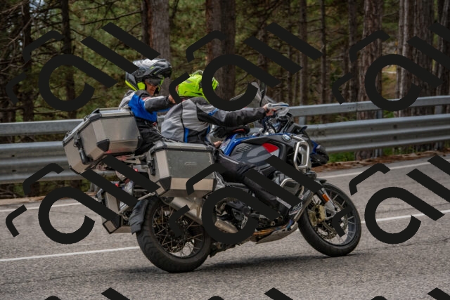 202508231350-DSC_7059_c4_