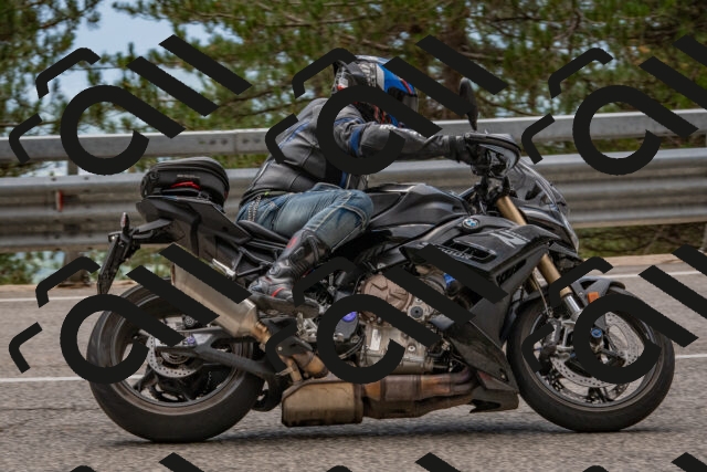 202508231350-DSC_7063_c4_