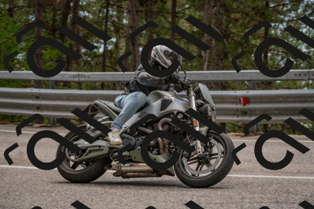 202508231351-DSC_7069_c4_