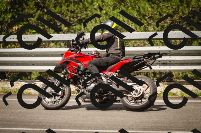 20250823120713-_0AP3097_c5_