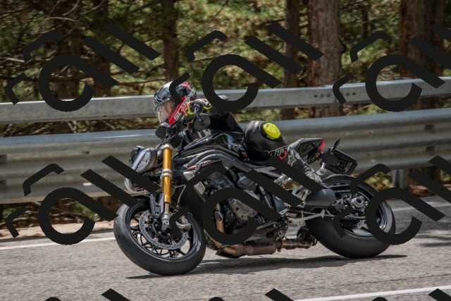 202508231411-DSC_7093_c4_