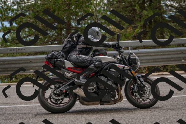 202508231416-DSC_7097_c4_