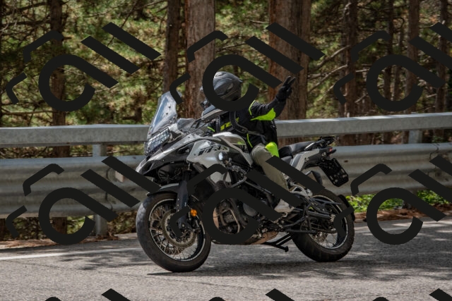 202508231420-DSC_7107_c4_