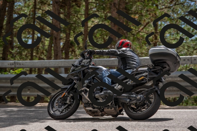 202508231422-DSC_7143_c4_