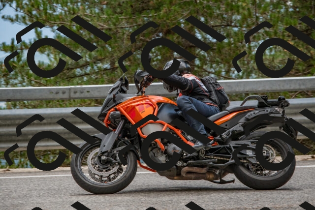 202508231432-DSC_7178_c4_