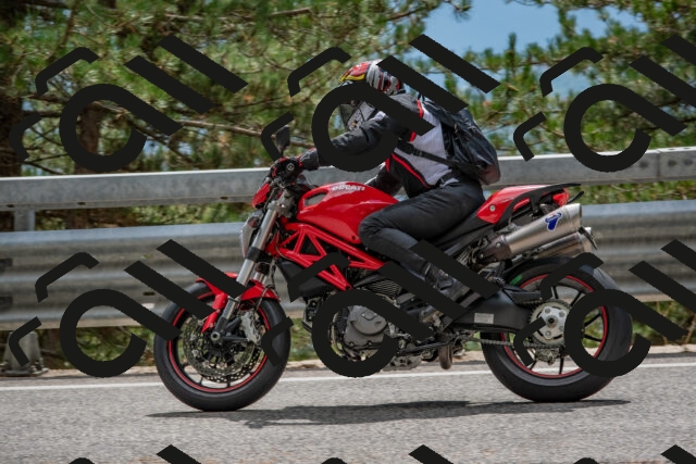 202508231432-DSC_7187_c4_