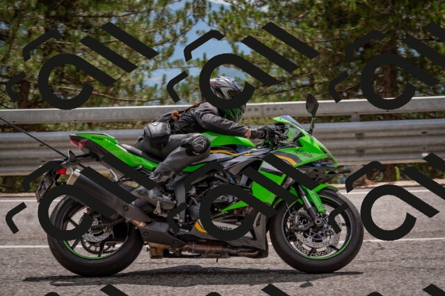 202508231434-DSC_7197_c4_