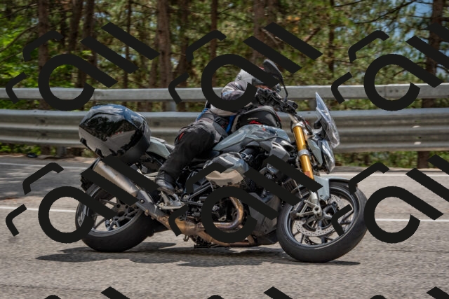 202508231436-DSC_7202_c4_