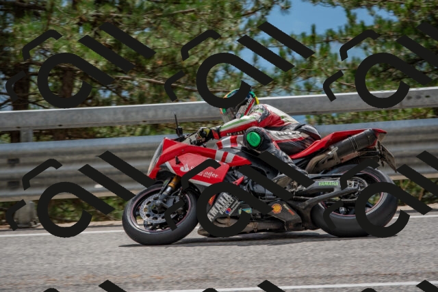 202508231437-DSC_7210_c4_