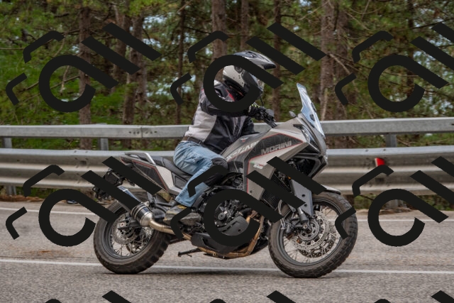 202508231444-DSC_7251_c4_