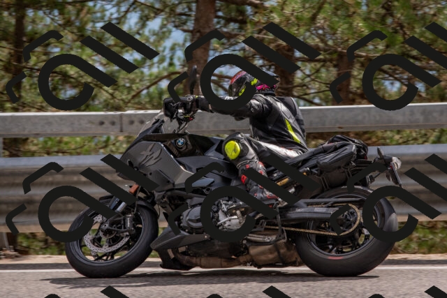 202508231537-DSC_7449_c4_