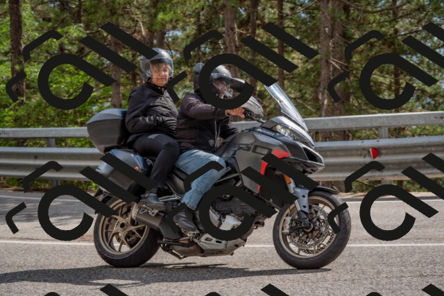 202508231542-DSC_7486_c4_