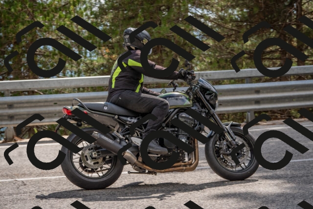 202508231542-DSC_7490_c4_