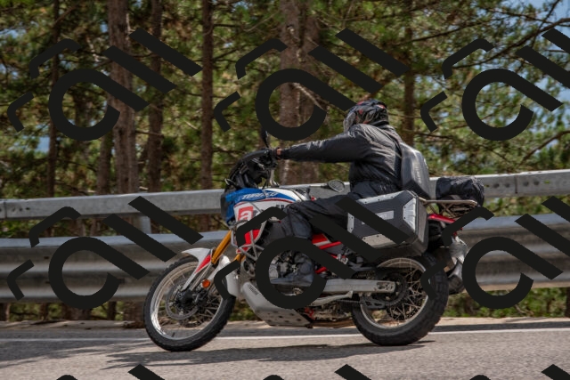 202508231545-DSC_7496_c4_