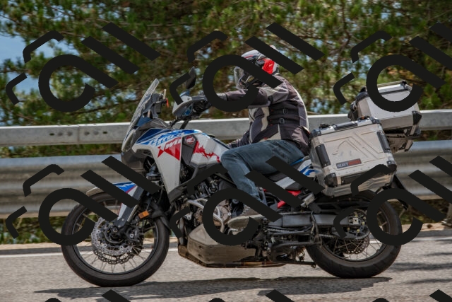 202508231548-DSC_7499_c4_