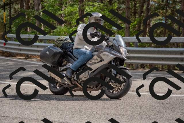 202508231601-DSC_7541_c4_