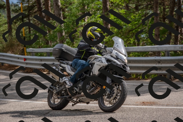 202508231609-DSC_7558_c4_