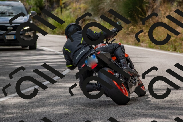 202508231614-DSC_7574_c4_