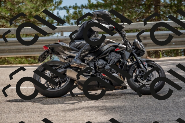 202508231614-DSC_7576_c4_