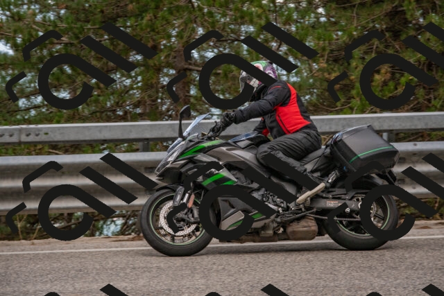 202508231623-DSC_7597_c4_