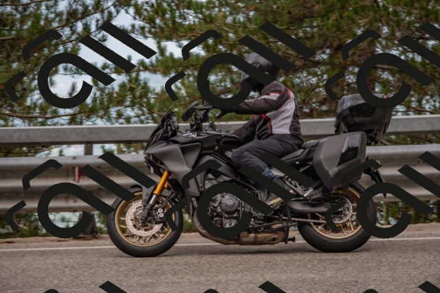 202508231623-DSC_7601_c4_