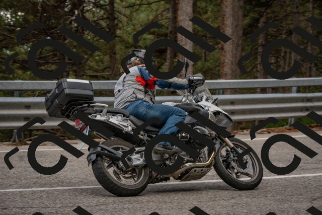 202508231624-DSC_7611_c4_