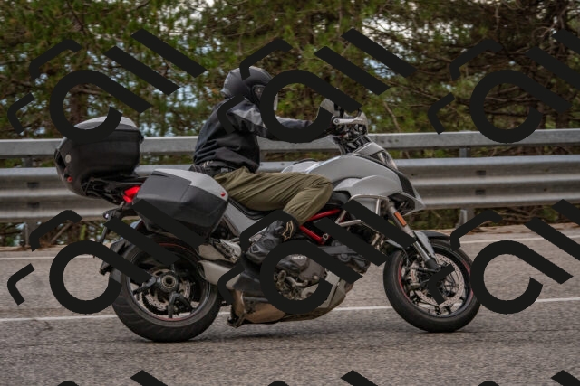 202508231627-DSC_7619_c4_