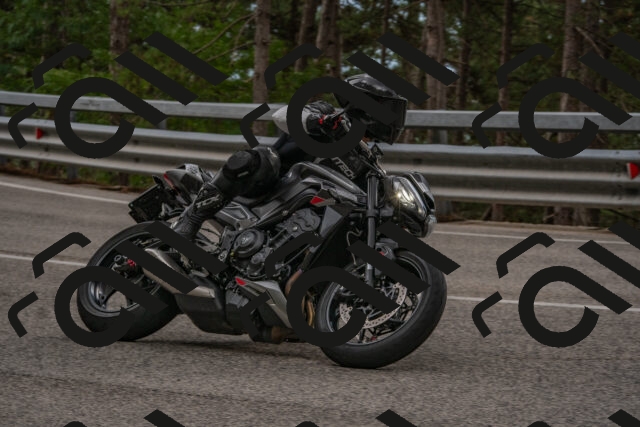 202508231629-DSC_7640_c4_