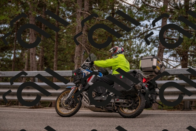 202508231632-DSC_7652_c4_