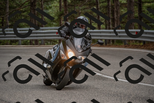 202508231642-DSC_7664_c4_